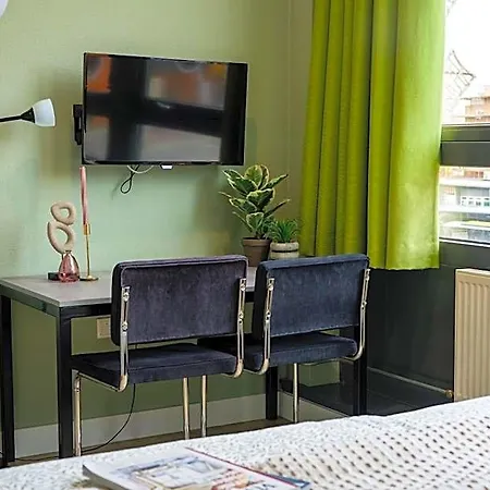 Short Hotel Wageningen